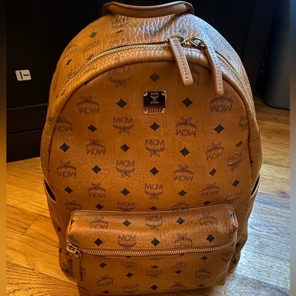 Men’s MCM Medium Stark Backpack in Visetos